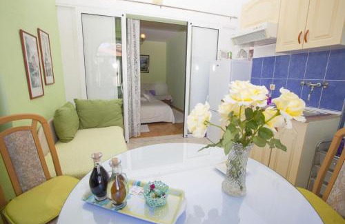 Bidol Apartamento | Komfortable Ferienwohnung Mit Balkon