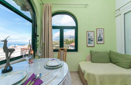 Bidol Apartamento | Komfortable Ferienwohnung Mit Balkon