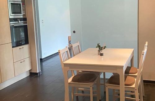 Raron Apartamento | Komfortable Wohnung
