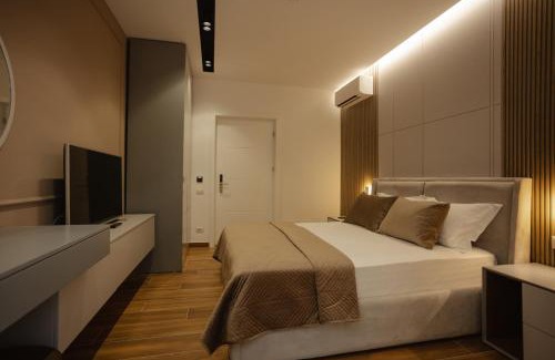 Velipoje Hotel | KOMPLEKSI ROYAL