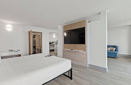 FM 1960 Hotel | Kompose Hotel