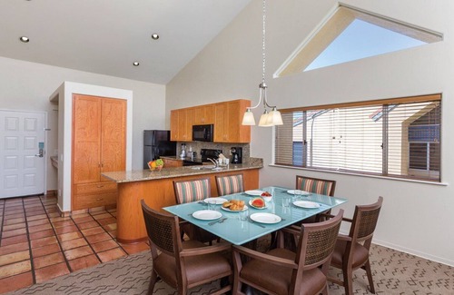 Kahaluu-Keauhou Complejo | KONA COAST RESORT - Perfect for a couples get away or a family vacation!