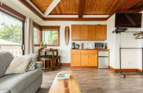 Kona Palisades Casa | Kona Sunset Ocean View Two Studio Oasis