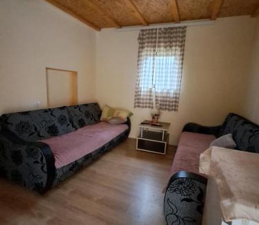 Bajina Basta Casa | Konaci kraj Drine