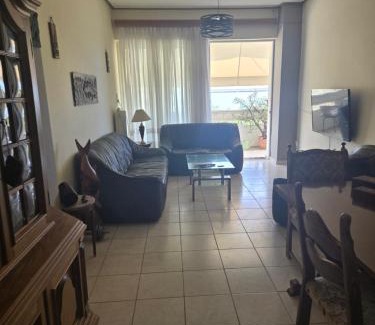 Kalamata Apartamento | Kons beach front