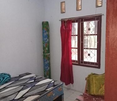 Serang Apartamento | Kontrakan Ibu Hj. Rosmalawati