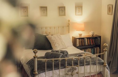 Carey Gully Otro | Koolyangarra Cottage, Outdoor Spa, Adelaide Hills