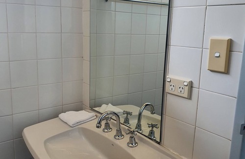 North Mackay Hotel | Kooyong Hotel
