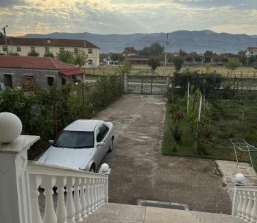 Moscopole Casa | Korcari vila in Bulgarec