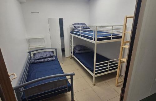 Bagnolet Hostal | Korean Style Minbak C'est la Vie PARIS