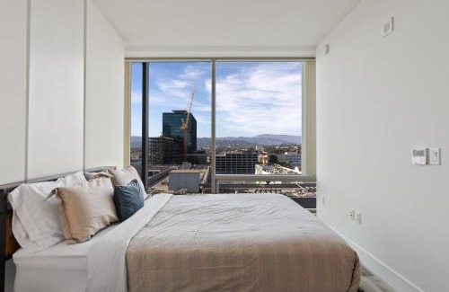 Carthay Circle Apartamento | Koreatown Highrise Free Parking, Pool, Gym