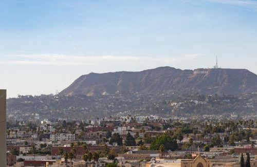Carthay Circle Apartamento | Koreatown Highrise Free Parking, Pool, Gym