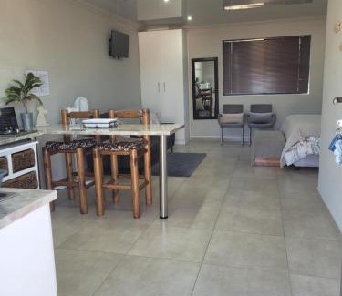 Vredenburg Apartamento | Korhaansnest