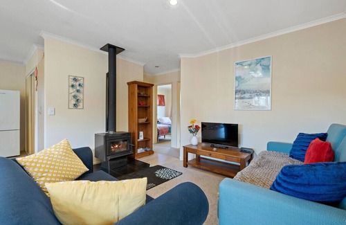 Lake Hawea Cabaña | Korimako Ridge - Lake Hawea Holiday Home