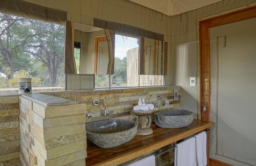 Mashatu Game Reserve Otro | Koro River Camp
