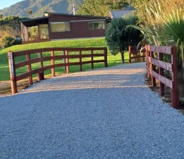 Barrytown Casa | Koru Beachfront Holiday Cabins & Hot Tub