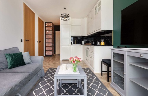 Pierwoszyno Apartamento | Kosciuszki 62 | Unique Apartment | Parking