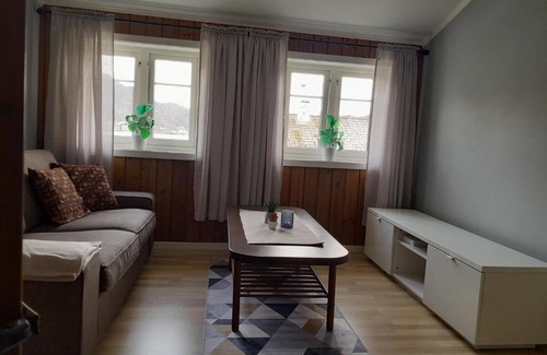 Maloy Apartamento | Koselig hus i Måløy