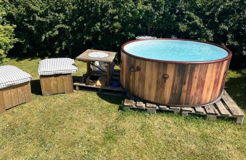 Fevik Casa | Koselig hus rett ved stranda,nydelig & ferierende!