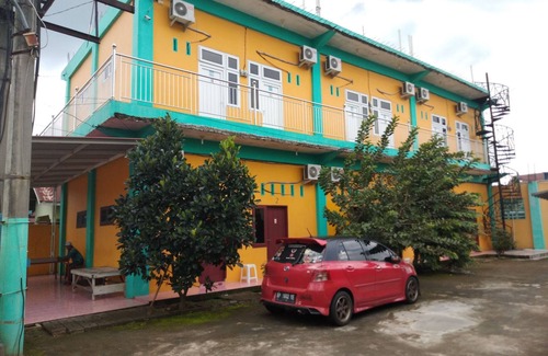 Medan Casa | KOST 748 AT
