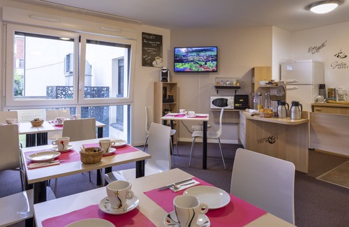 Troyes Apartamento | KOSY Appart'Hôtels Troyes - City & Park