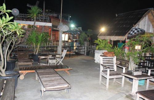 Jepara Casa | Kota Baru Homestay Jepara