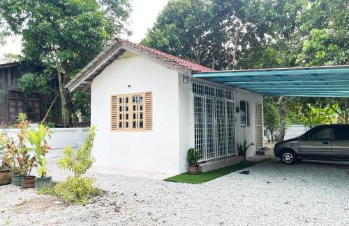 Kota Bharu Chalet De Esquí | Kota Bharu RS Desa Roomstay