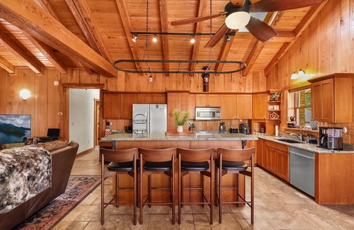Butler Cabina | Kota Ridge - A peaceful family retreat in the heart of the Blue Ridge Mountains.