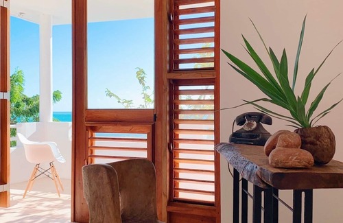 Treasure Beach Villa | Kotch- Private Ecoluxe Villa de 5 dormitorios en Treasure Beach con piscina
