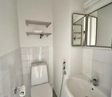 Vantaa City Centre Apartamento | Kotimaailma - studio Jokiniemi