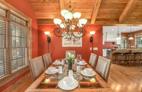 Wyatt Casa | Kountry Lane Stables | Horse Farm w/ HOT TUB + Fire Pit!