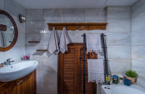 Koutouloufari Casa | Koutouloufari House by Checkin