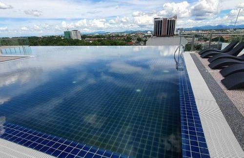 Batu Lintang Apartamento | KOZI Square New SGH Cozy Home LV5A