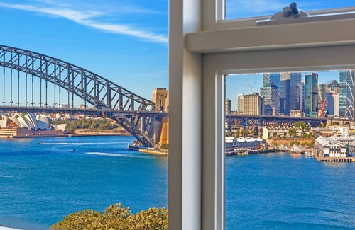 McMahons Point Apartamento | KozyGuru | McMahons Point | Opera House View