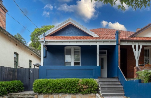 Rose Bay Casa | KozyGuru | Rose Bay | Charming House Near Beach