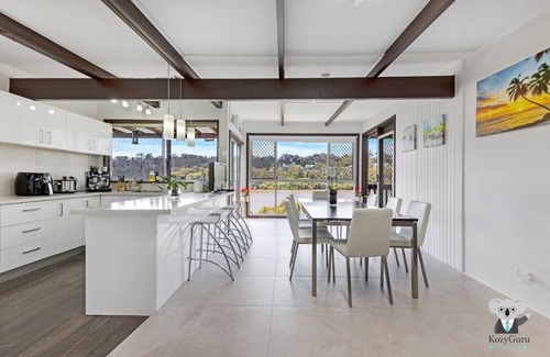 Padstow Heights Casa | KozyGuru | Waterfront Holiday House with Kayak