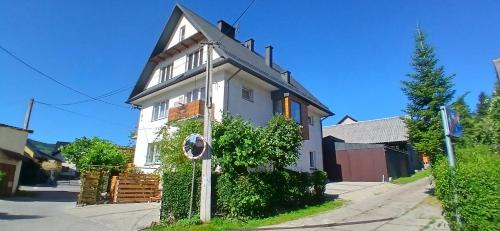 Grzechynia Casa | Królówka