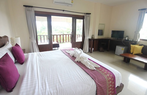 Nong Thale Hotel | Krabi Klong Muang Bay View
