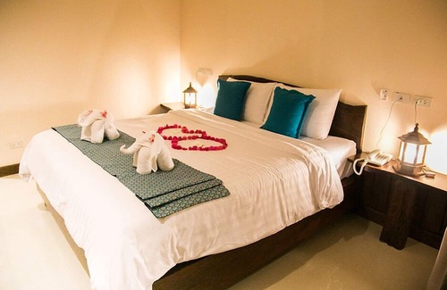 Nong Thale Hotel | Krabi Klong Muang Bay View