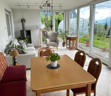 Dornbirn Apartamento | Kraft tanken in grüner Oase mit großem Wohnraum und riesigem Garten