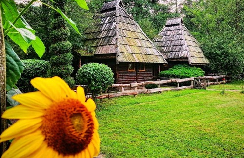 Bosnia Casa | Kraljevsko selo Kotromanićevo - Quadruple Room with Loft