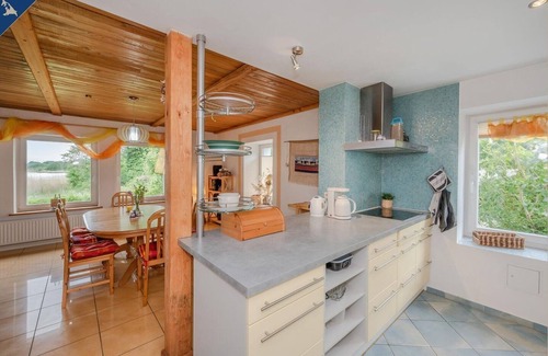 Heringsdorf Casa | Kreativhaus am See - Traumhaftes, Familienfreundliches Ferienhaus mit Seeblick für 8 Personen