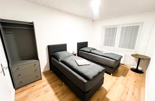 Krefeld Apartamento | Krefeld House - 20 Min to DUS AIRPORT & MESSE