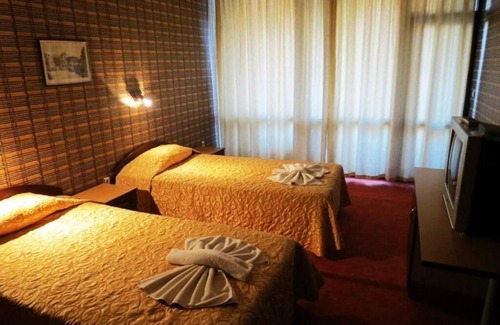 Smolyan Cama Y Desayuno | Kris Hotel
