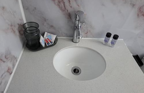 Prodromi Apartamento | Krisanto Grey