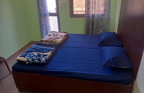 Sirala Hotel | Krishna Hotel & Restaurant