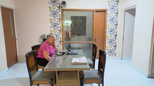 South Extension Casa | KRISHNA's INTERNATIONAL LODGING HOUSE