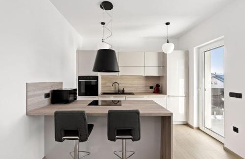 Rogaska Slatina Apartamento | Kristal Lux Aparments with a balcony