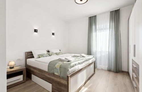 Rogaska Slatina Apartamento | Kristal Lux Aparments with a balcony
