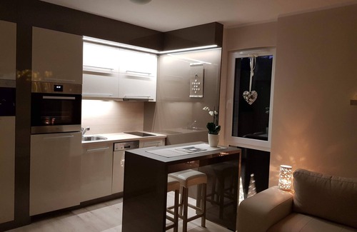 Balatonalmadi Apartamento | Residencia Kriszta en el centro cerca de la playa